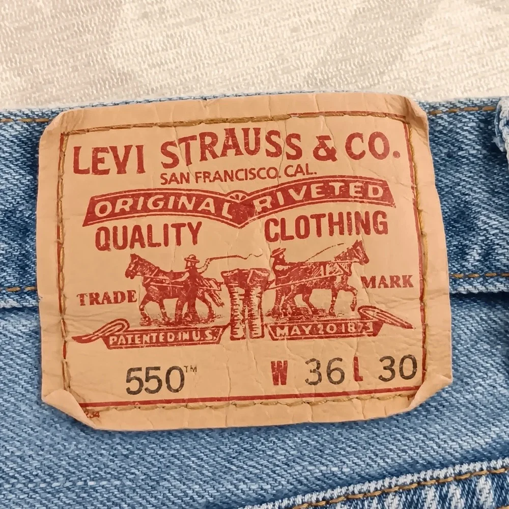Levis discover your